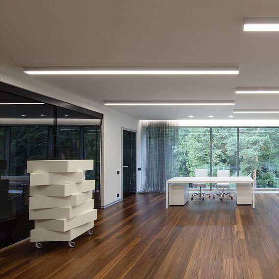 Elektrostandard a041483 101-100-30-128 Линейный светодиодный накладной односторонний светильник 128см 25W 3000K матовое серебро, изображение 2