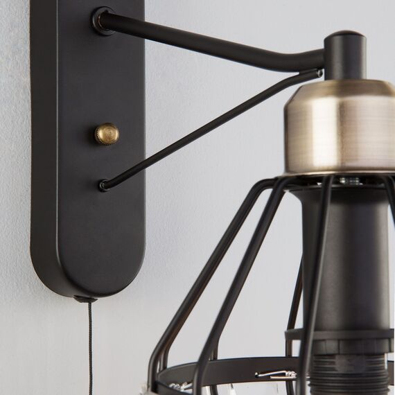 Eurosvet 00000083336 70075/1 Настенный светильник черный, изображение 3