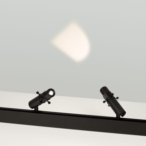 Arlight 045067 Светильник MAG-ORIENT-SPOT-CROP-ZOOM-TC-R35-6W Warm3000 (BK, 19-29 deg, 48V) (Arlight, IP20 Металл, 3 года) 045067, изображение 4