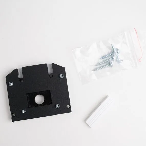 NOVOTECH 135131 NT21 058 черный Заглушка торцевая для арт 135129 FLUM, изображение 2